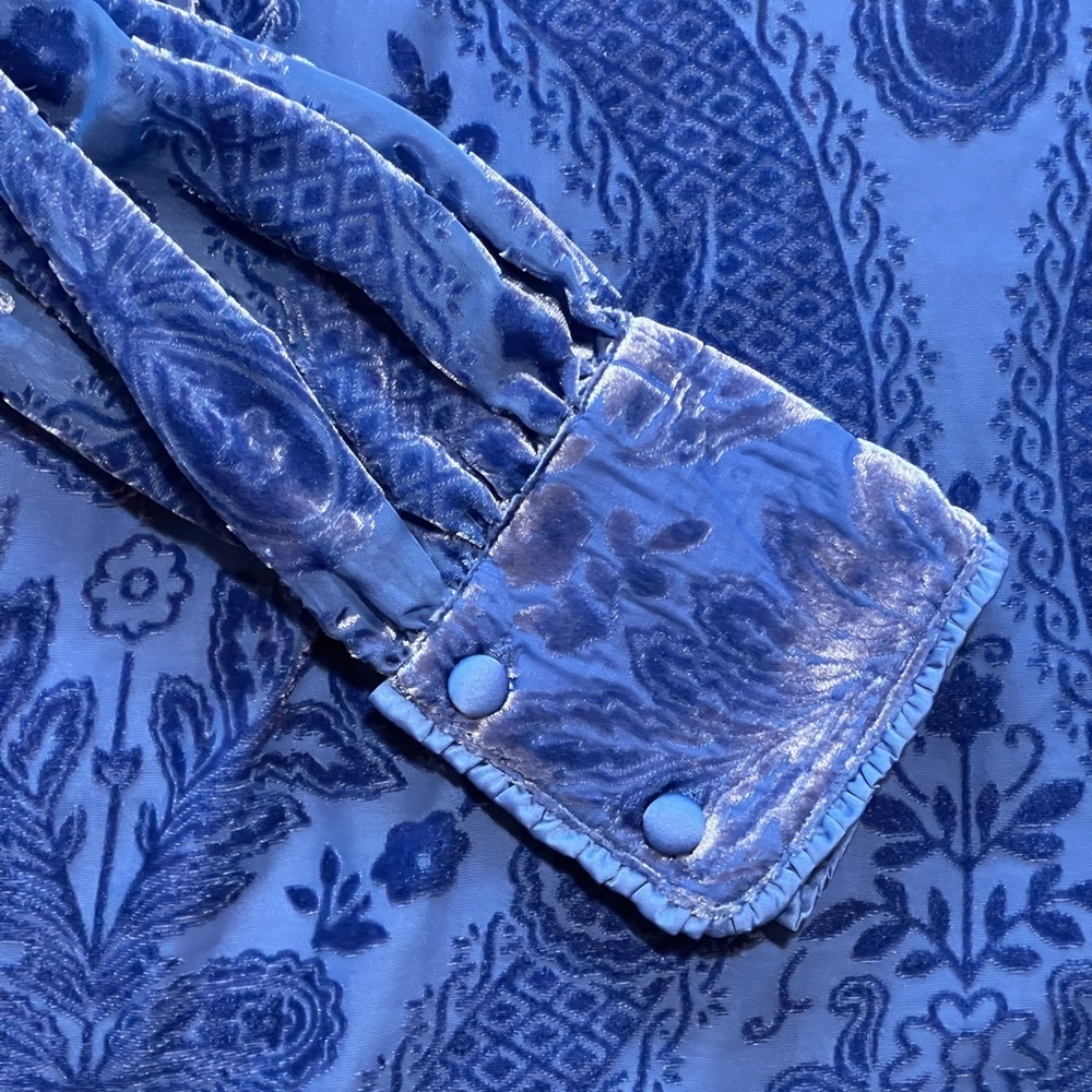 Soft Surroundings Sapphire Blue Velvet Burnout Vanetta Top Artsy Boho XL - Picture 11 of 12